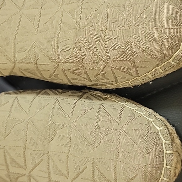 Espadrilles Style Fabric Mule - Picture 5 of 5